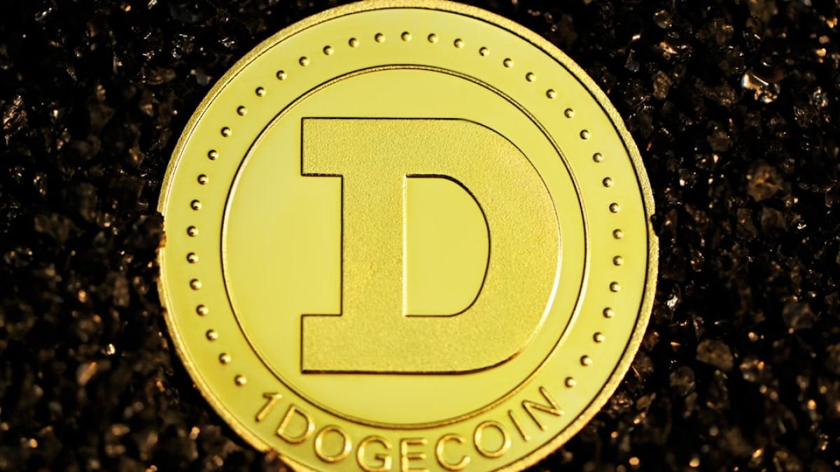 gold and silver round coin